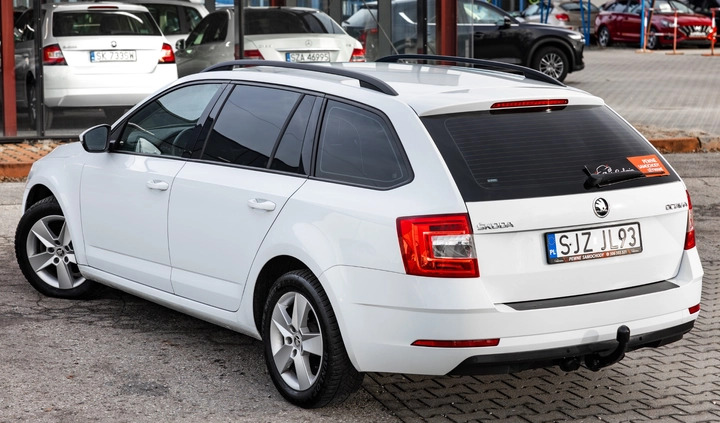 Skoda Octavia cena 49900 przebieg: 162854, rok produkcji 2018 z Pasym małe 781